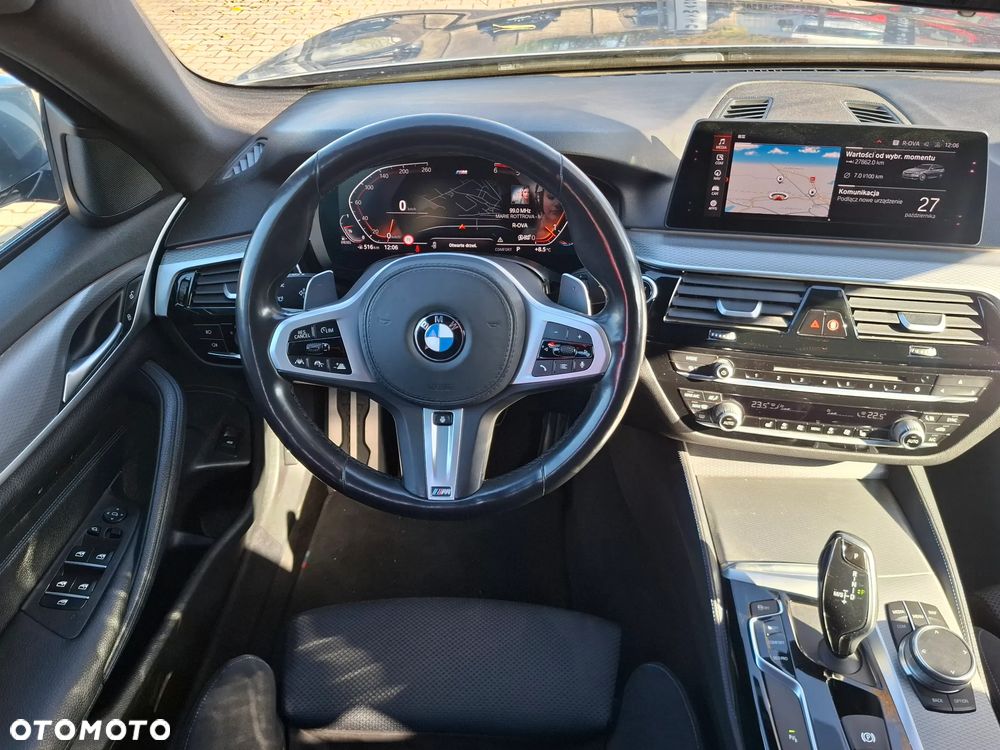 BMW Seria 5 520d xDrive M Sport Edition - 16