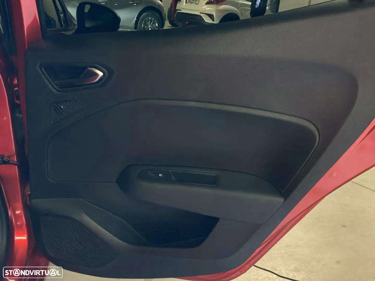 Renault Clio - 22