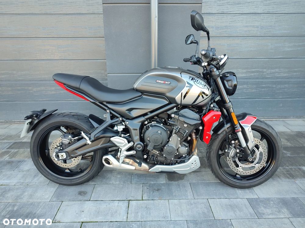 Triumph Trident