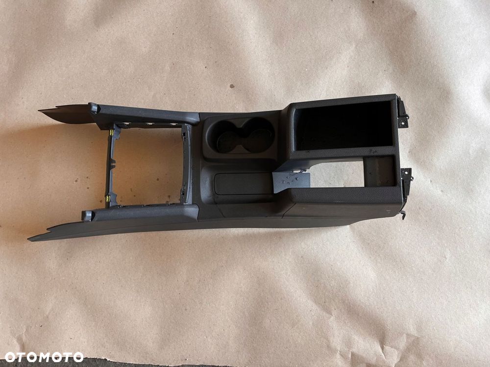 vw amarok podłokietnik tunel 2h0863243