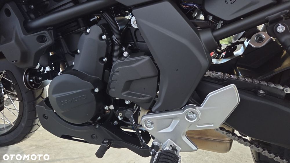 CFMoto 700MT - 11