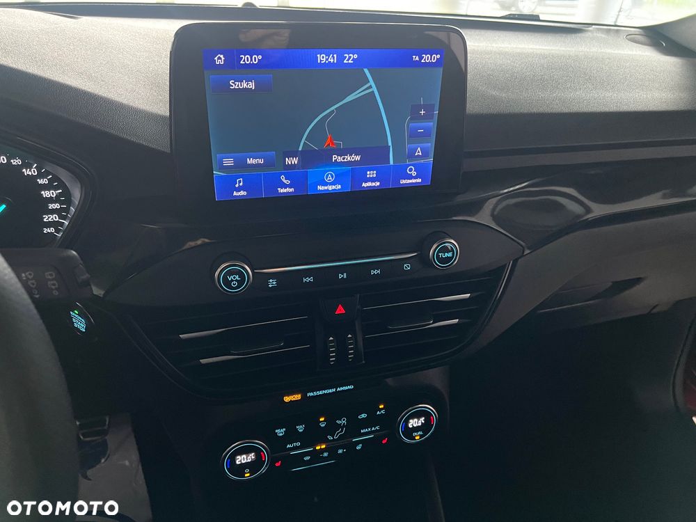 Ford Focus 1.0 EcoBoost ST-Line - 15