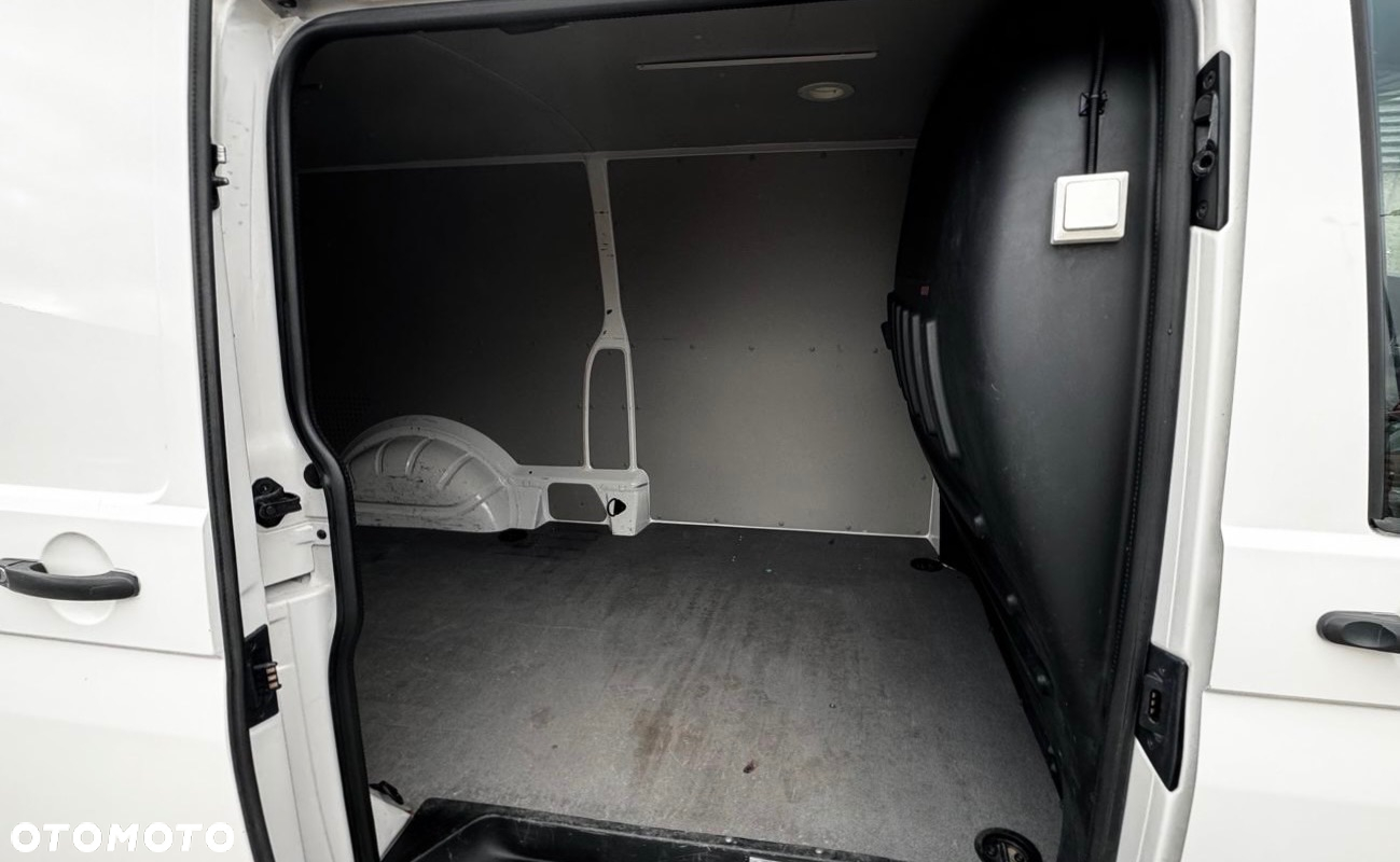 Volkswagen TRANSPORTER T6 - 24