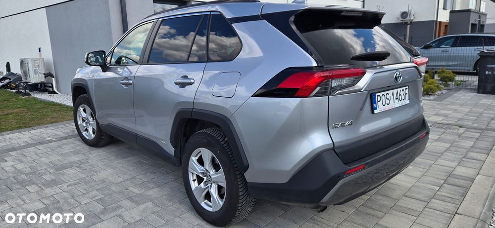 Toyota RAV4 - 4
