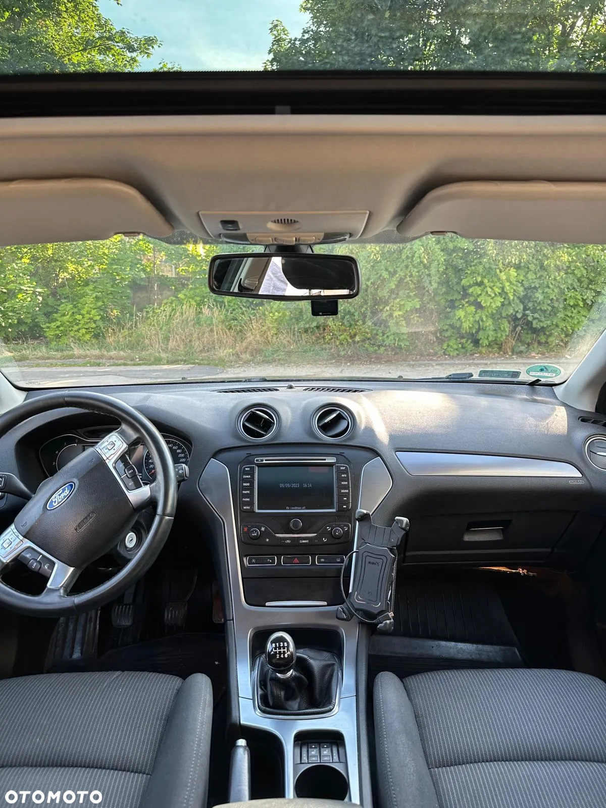 Ford Mondeo - 19