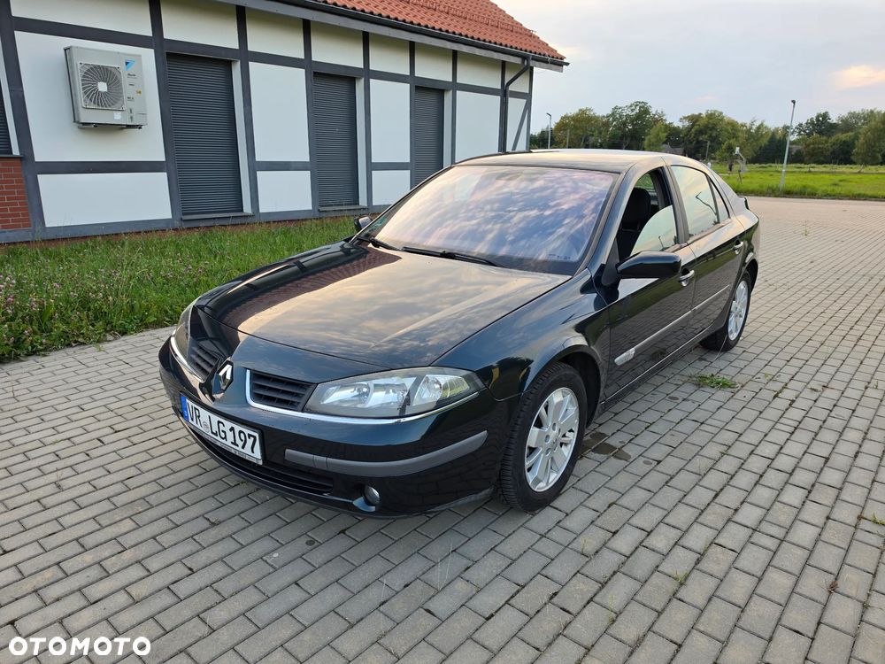 Renault Laguna 1.6 16V 110 Expression - 17