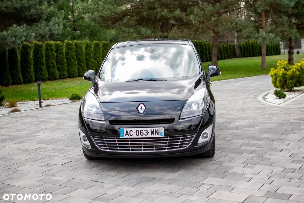 Renault Grand Scenic - 8