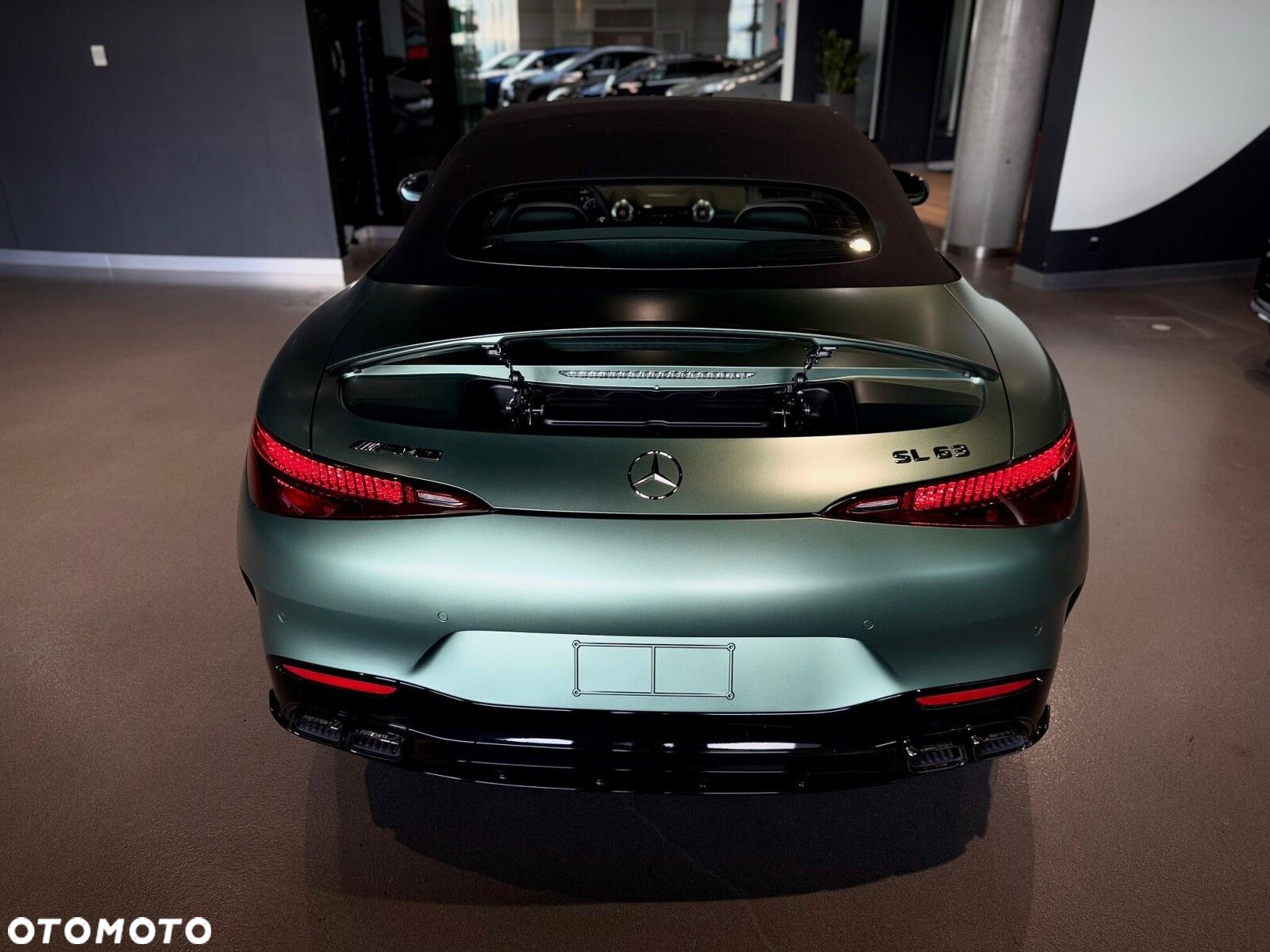 Mercedes-Benz SL - 14