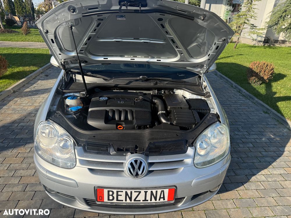 Volkswagen Golf 1.6 Goal - 14