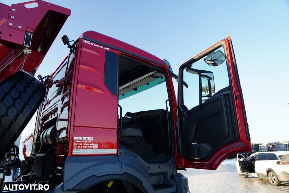 MAN TGS 41.480 / 8X8 / ​​BASCULATOR / AUTOMAT / NOU-NOUȚ / ECHIPAMENTE BOGATE / DISPONIBIL IMEDIAT / AUR METALIC / - 34