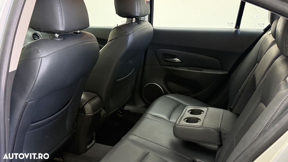 Chevrolet Cruze - 9