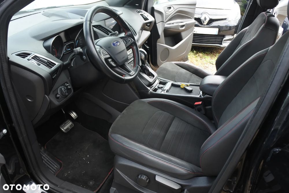 Ford Kuga 2.0 TDCi 4x4 ST-Line - 9
