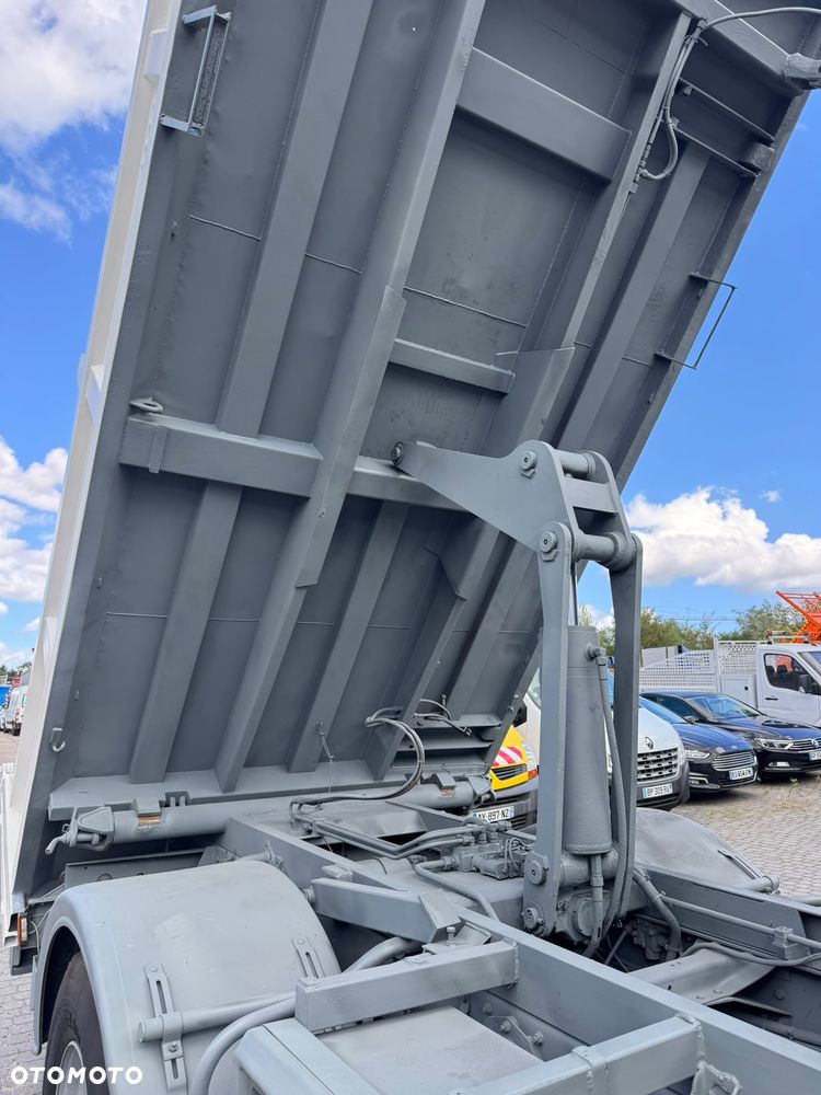 Renault Midlum 270DCi Wywrotka 3 str SPECJALNY 16 Tonowy Solarka Piaskarka Pług - 15
