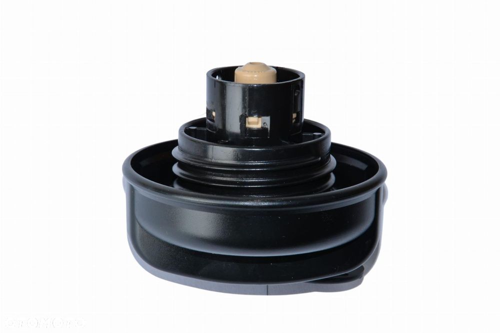 5801512650 Iveco Daily 2012 2019 korek wlewu paliwa - 2