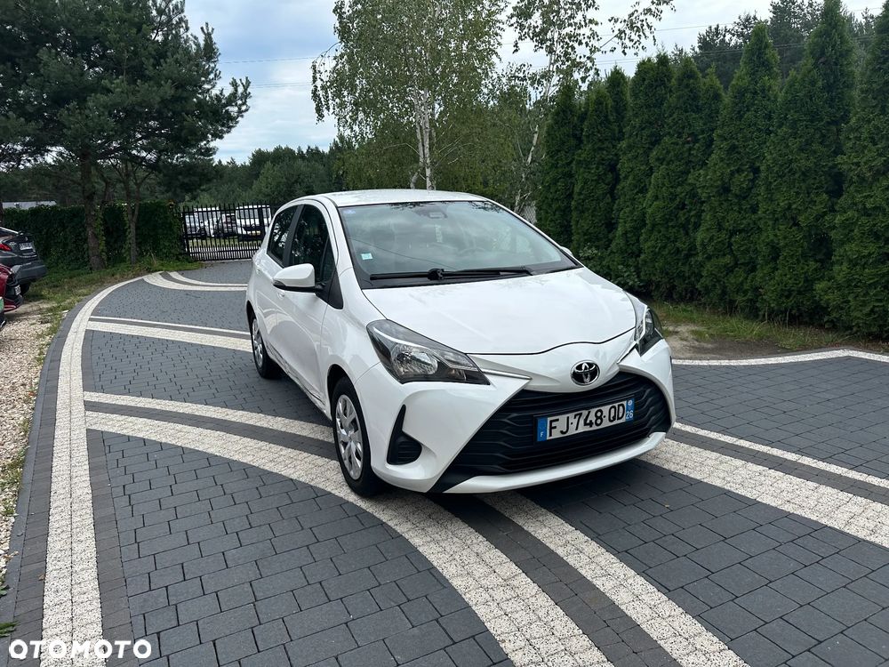 Toyota Yaris 1.5 Dynamic - 12