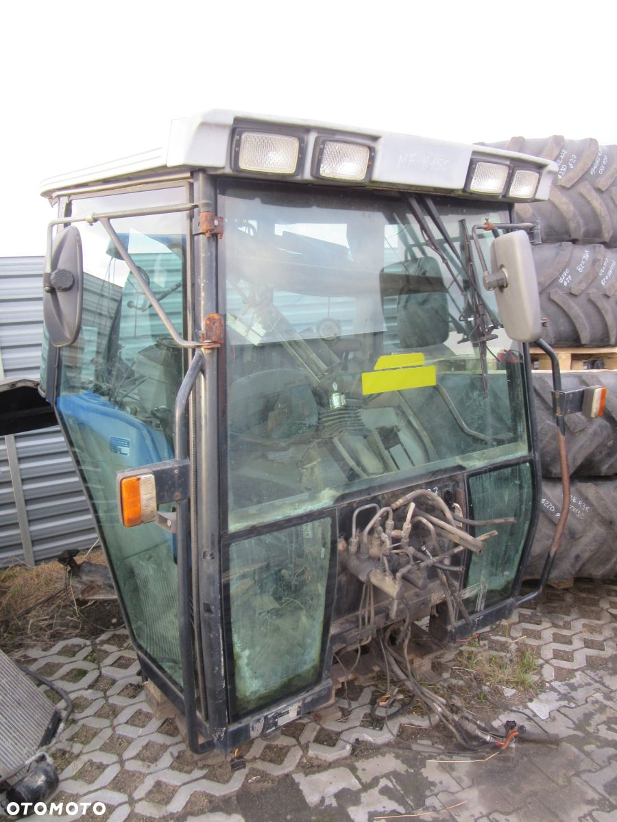Kabina szyby drzwi dach Massey Ferguson 8110 8120 8130 8140 8150 8160 8170 8180 - 10