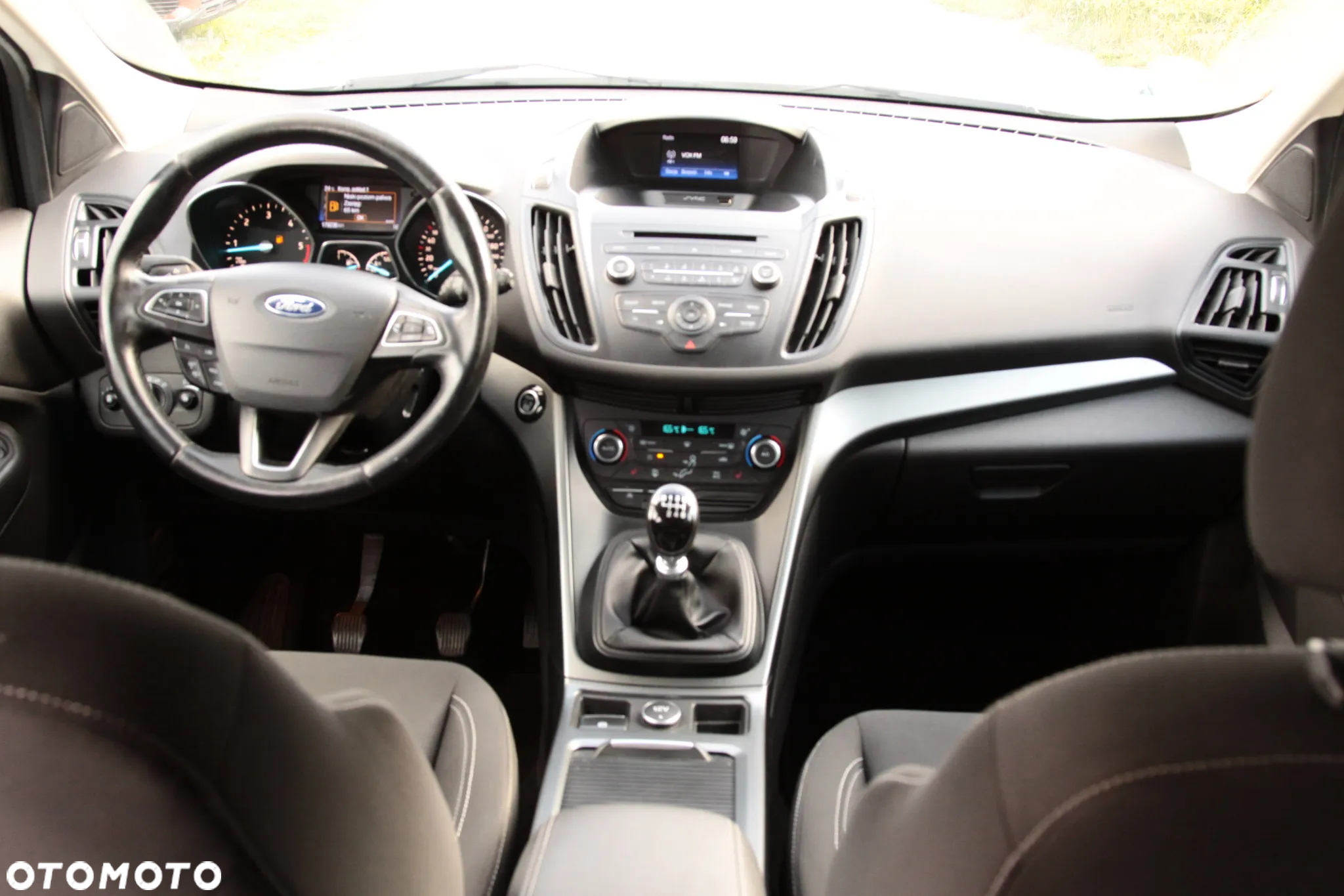 Ford Kuga 2.0 TDCi 2x4 Business Edition - 15