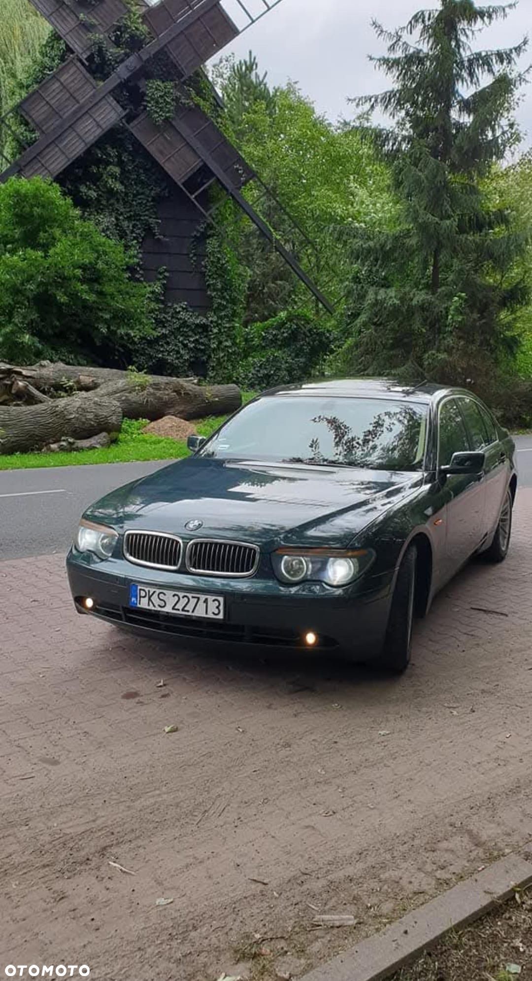 BMW Seria 7 735i - 1
