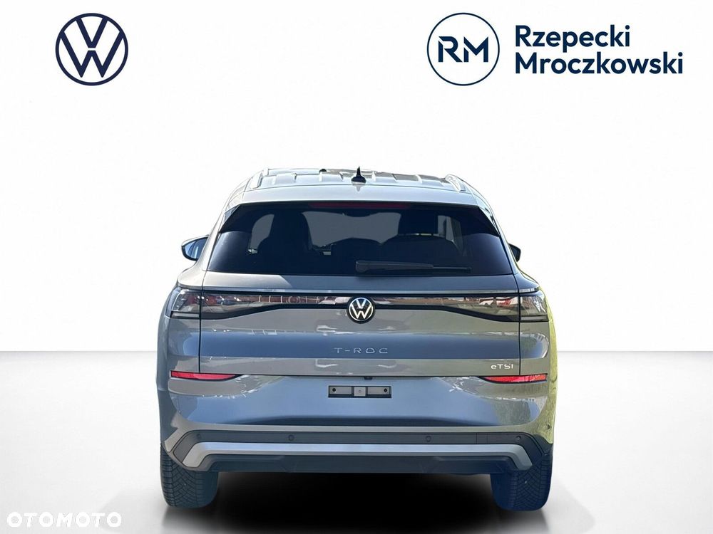 Volkswagen T-Roc - 5