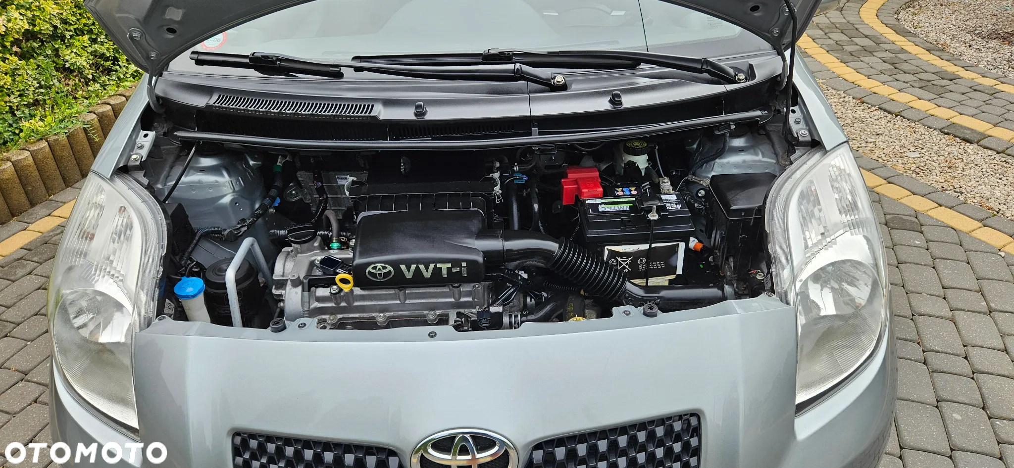 Toyota Yaris 1.3 Sol - 12