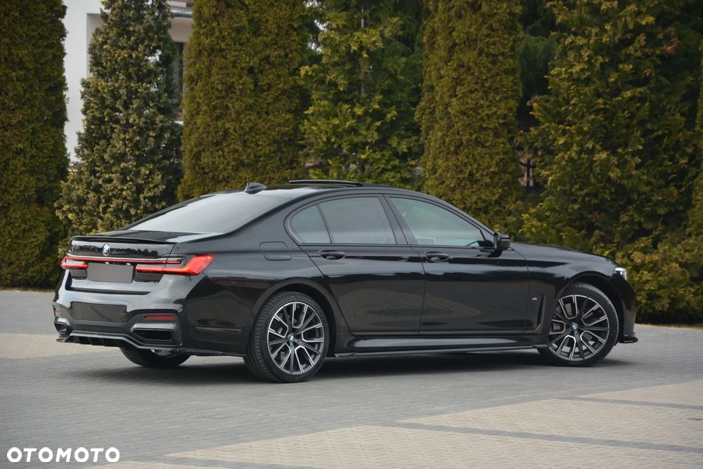 BMW Seria 7 - 17
