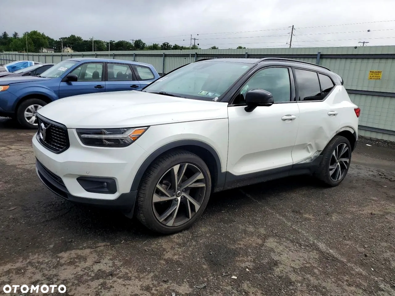 Volvo XC 40 T5 AWD R-Design - 2