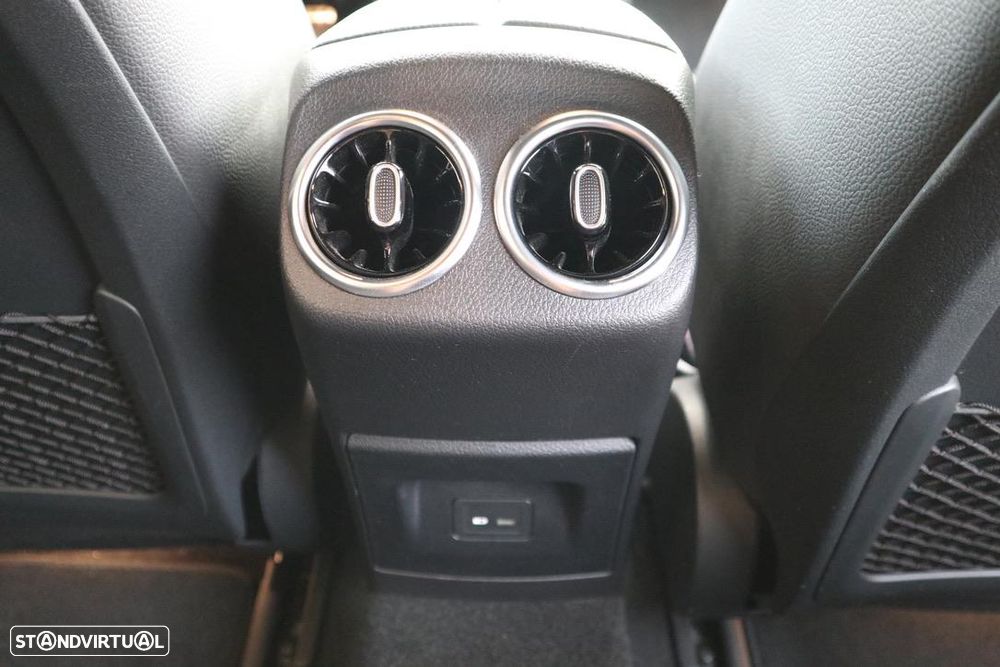 Mercedes-Benz A 180 d AMG Line Aut. - 23