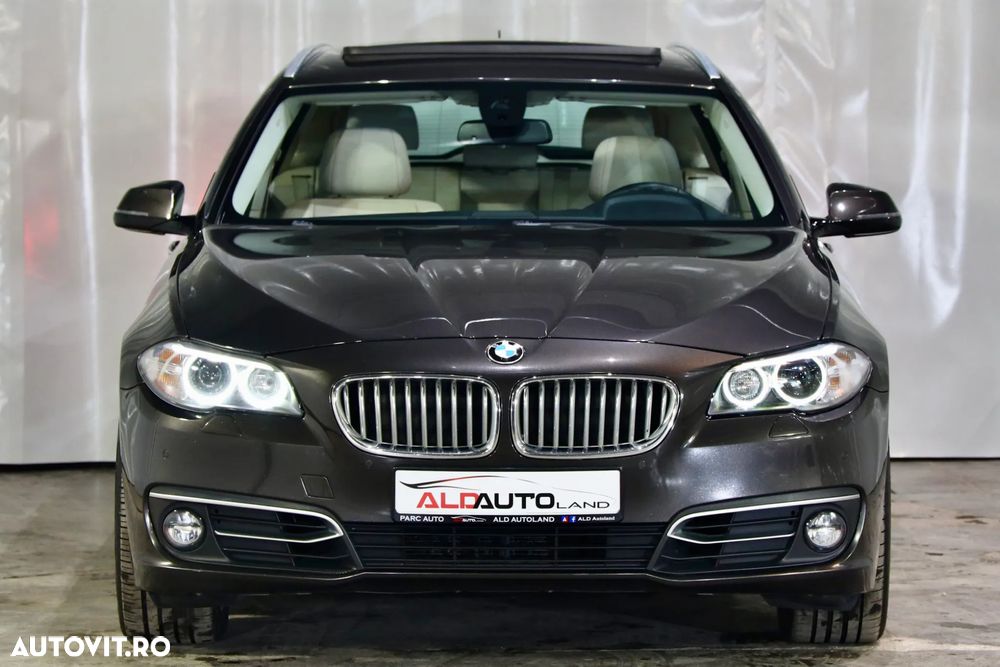 BMW Seria 5 525d Aut. - 36