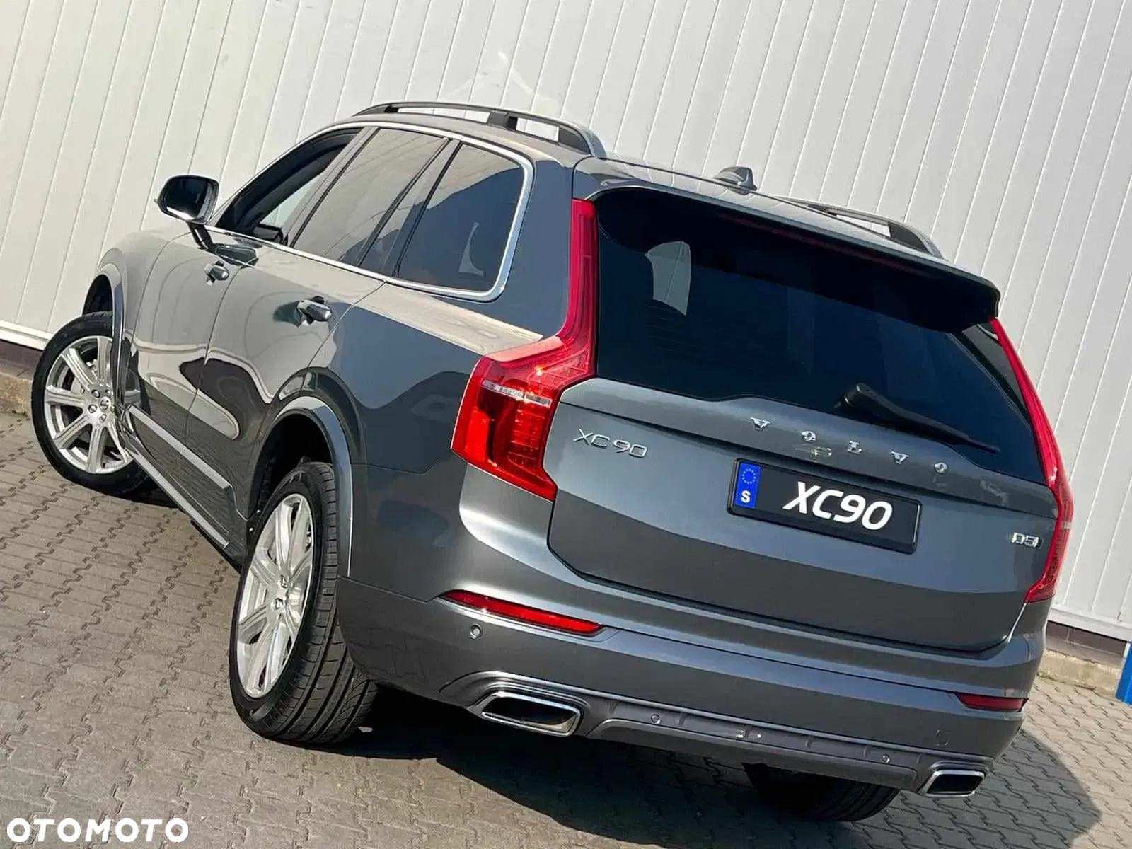 Volvo XC 90 - 3
