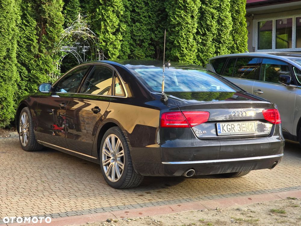 Audi A8 - 5
