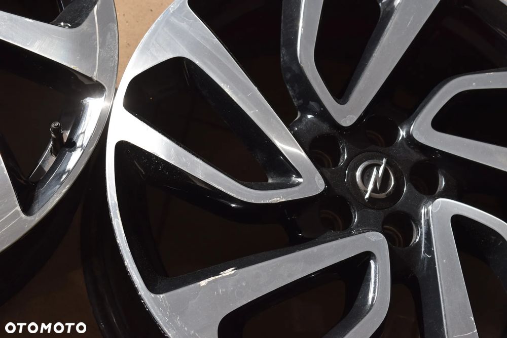 Felgi aluminiowe Opel 7,5Jx19 5x108 - 9