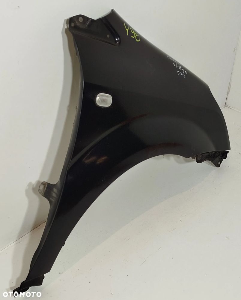 błotnik prawy przedni prawy przód TOYOTA COROLLA VERSO II 04-09 209 - 3