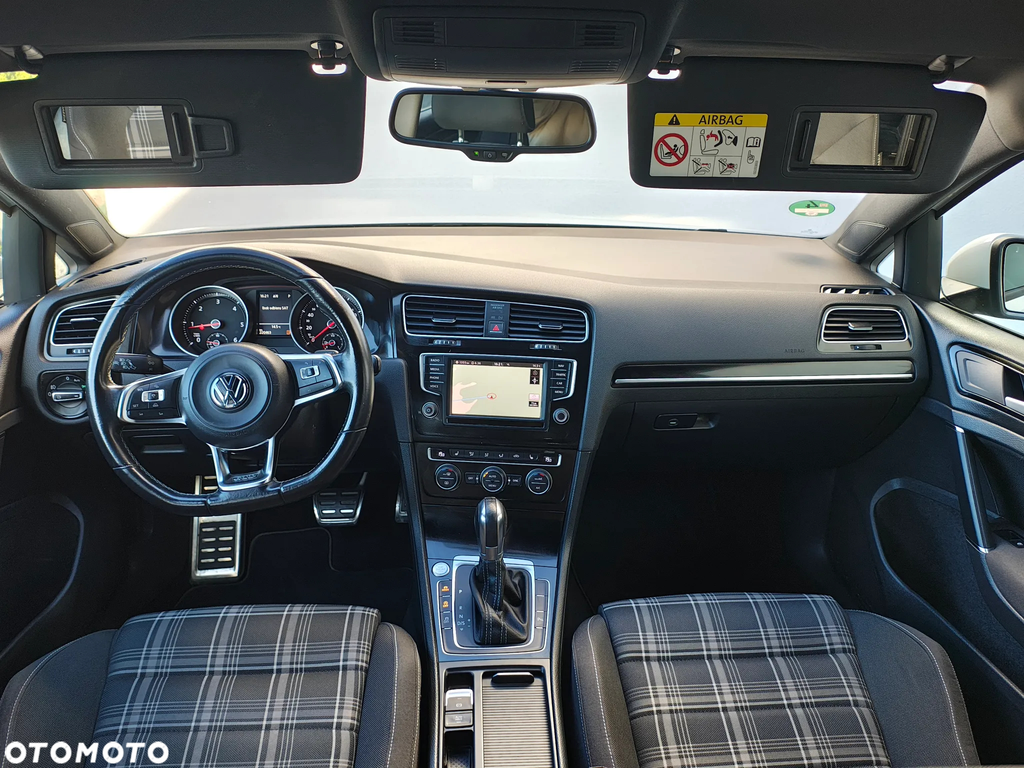 Volkswagen Golf GTD 2.0 TDI SCR DSG - 5