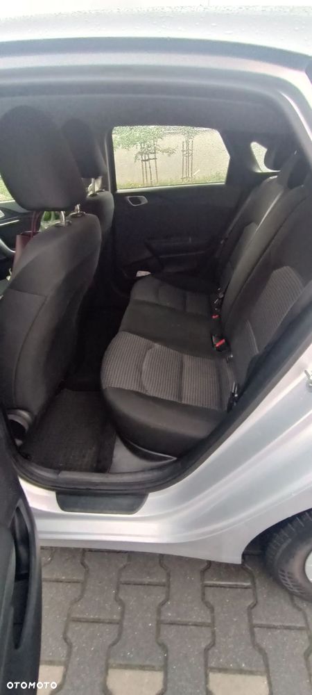 Kia Ceed 1.4 M - 12