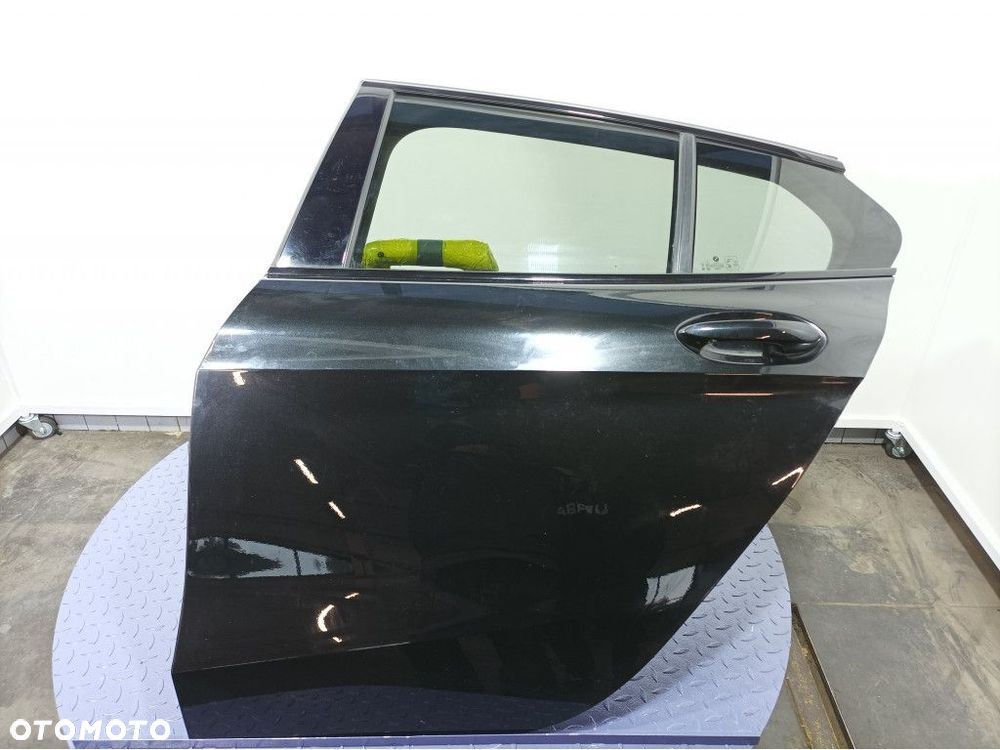 BMW 1 F40 DRZWI TYŁ LEWE 475 BLACK SAPPHIRE - 1