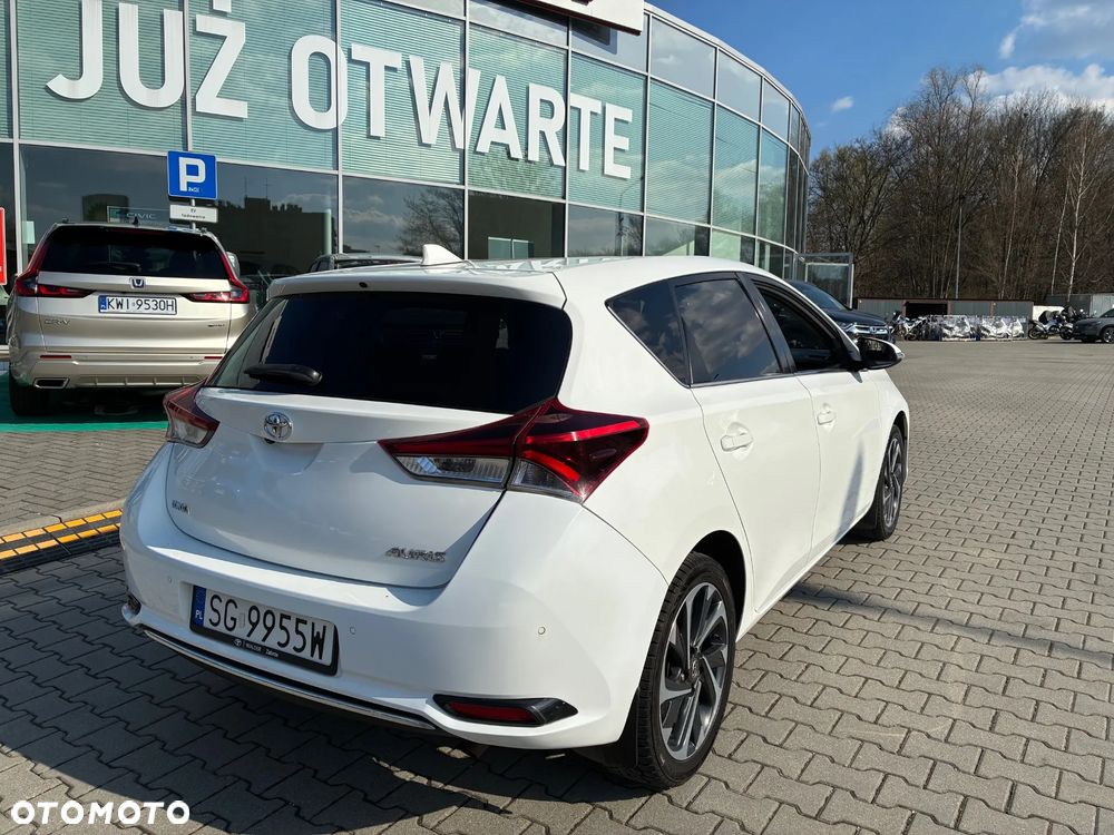 Toyota Auris 1.6 Comfort - 6