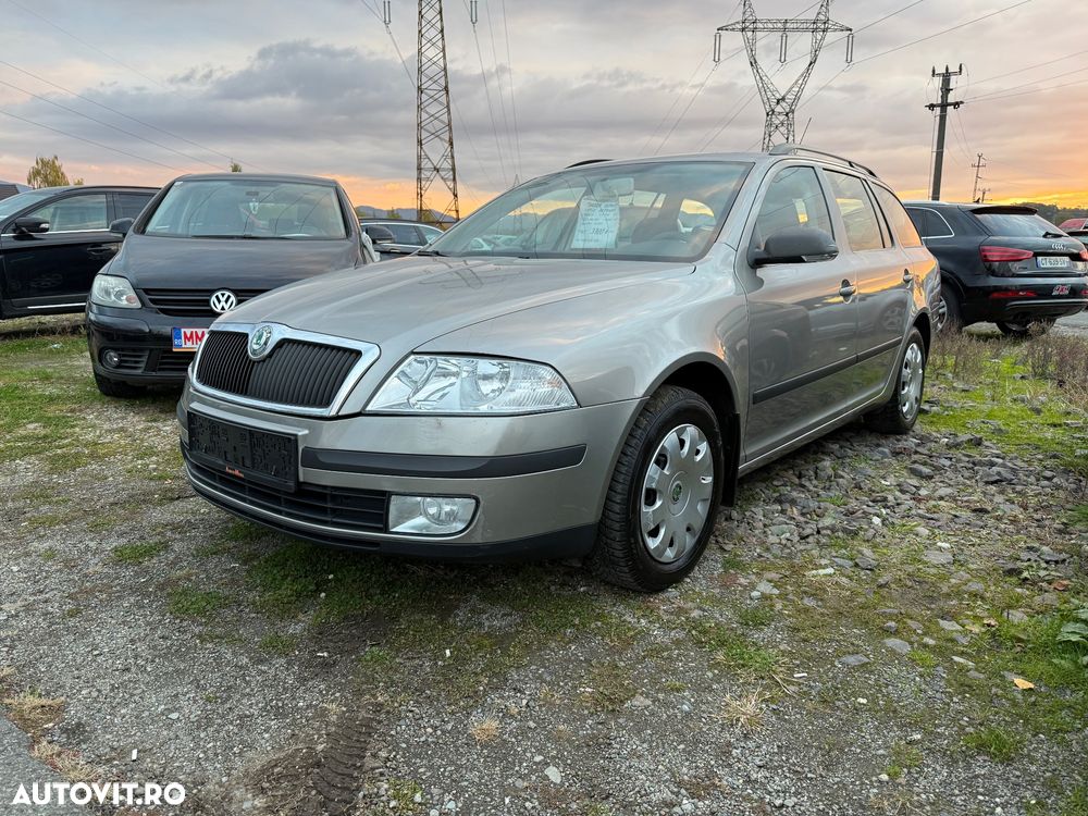 Skoda Octavia 1.9 TDI DPF DSG Ambiente - 2