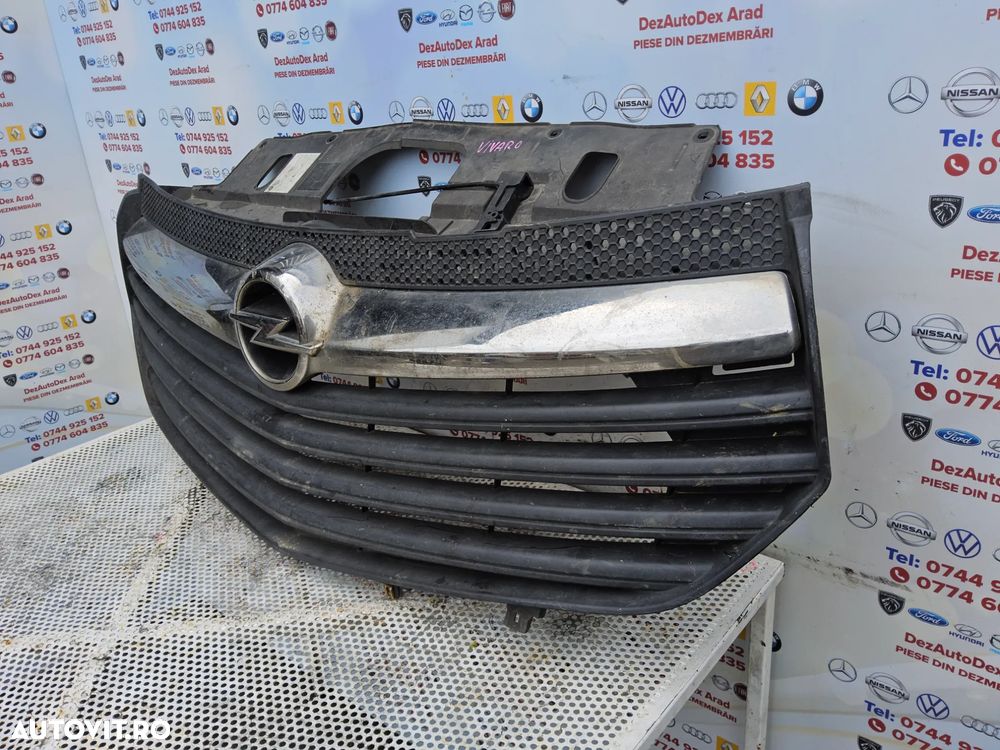 Grila bara fata Opel Vivaro 2014-2020 grila faruri fata cu emblema Opel Vivaro - 4
