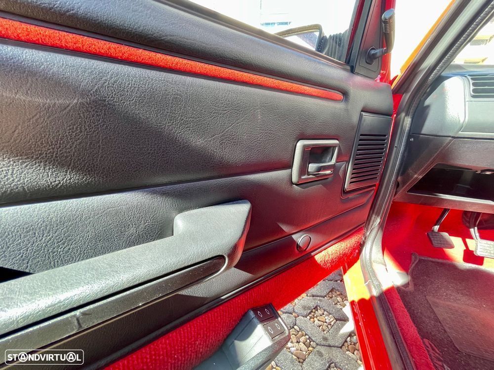 Peugeot 205 1.9 GTi - 8