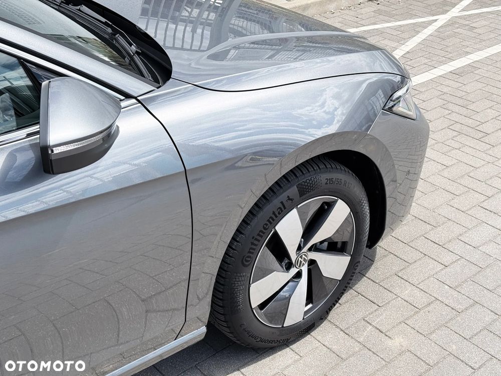 Volkswagen Passat 2.0 TDI EVO Elegance DSG - 6