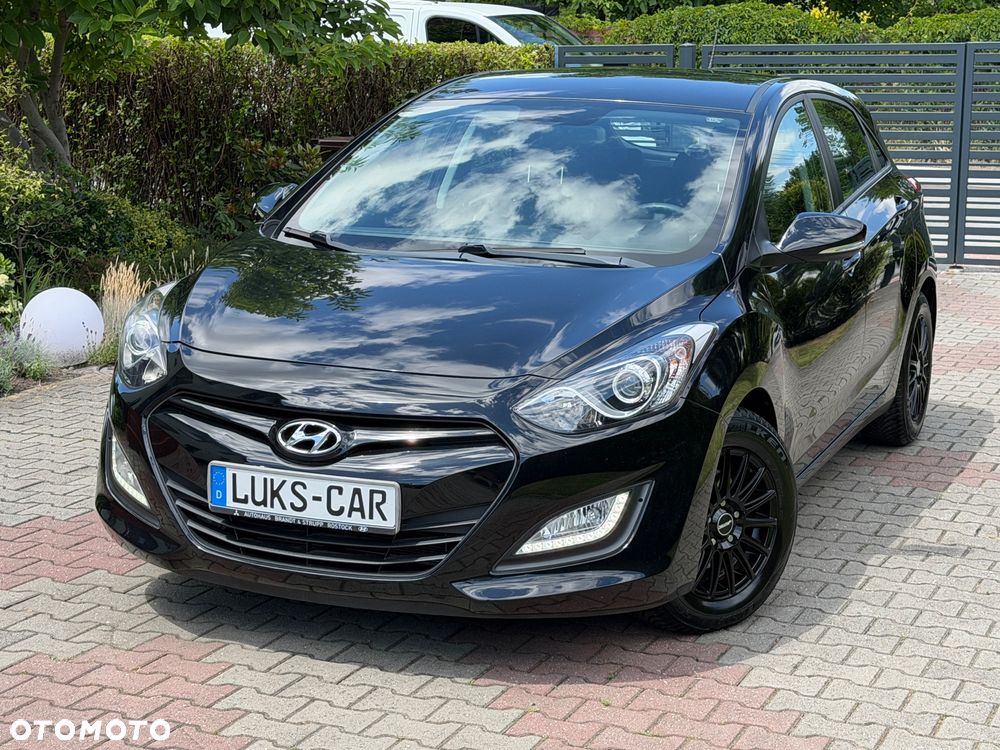 Hyundai i30 blue 1.4 Classic Navigation - 37