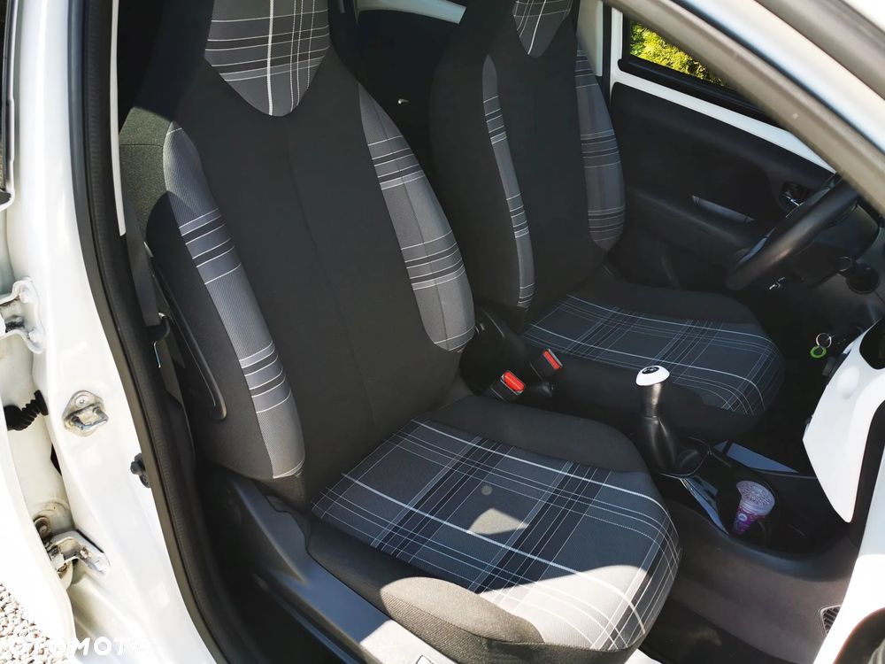 Peugeot 108 VTI 68 Top Style - 23