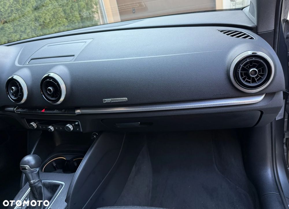 Audi A3 Limousine 35 TFSI Sport S tronic - 10