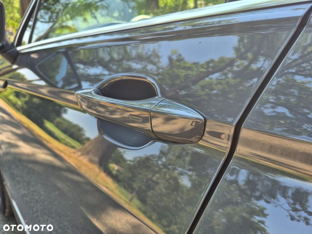 Volkswagen Tiguan 1.5 TSI EVO Elegance DSG - 31