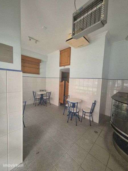 Loja / Café » Aluga-se » Rio de Mouro | Renovado - Grande imagem: 4/12