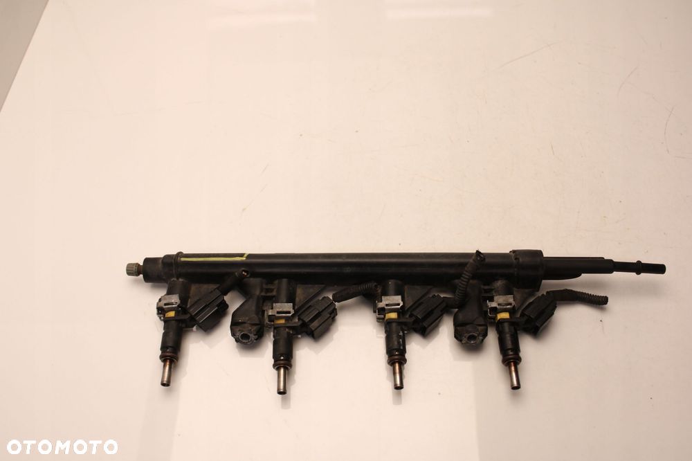mini r56 1.4 b listwa wtryskowa wtryskiwacze 7575646 - 2