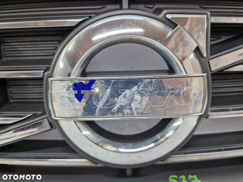 VOLVO S80 / V70 LIFT 13- ŁADNA ATRAPA / GRILL PRZEDNI PRZÓD POD RADAR , NR 31383598 / 31383602 , NR AUKCJI GL537 - 6