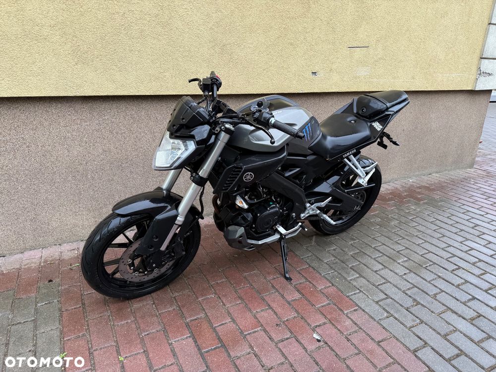 Yamaha MT - 9