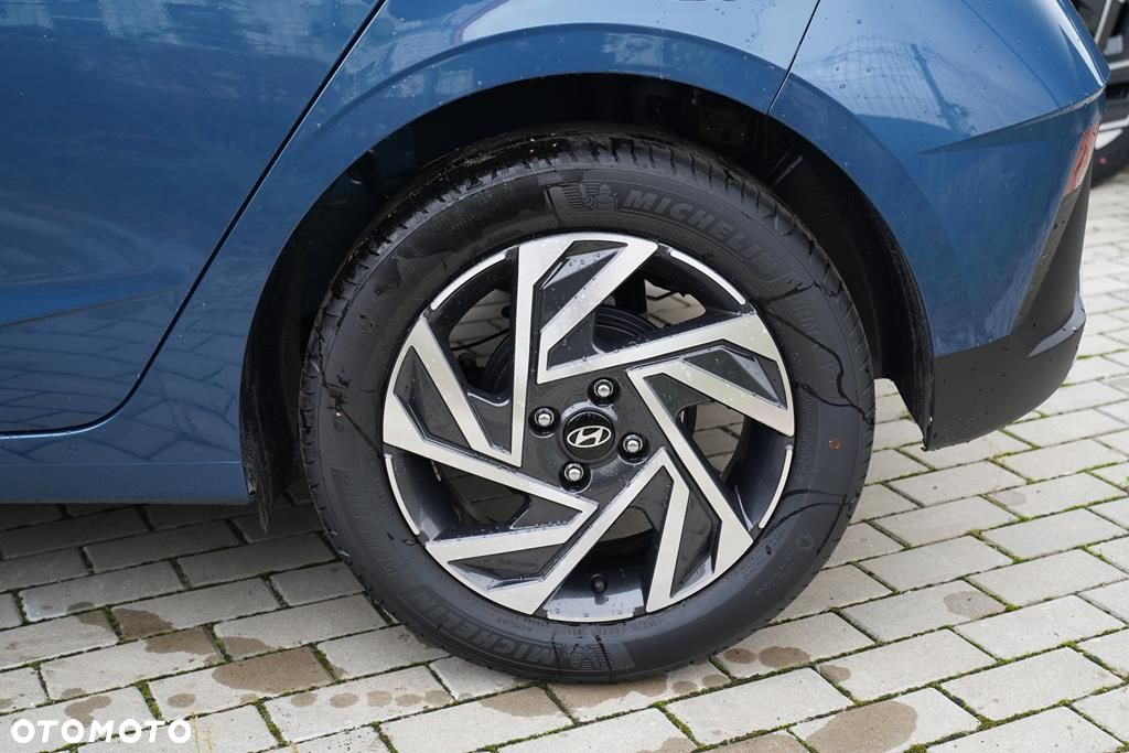 Hyundai i20 1.2 Modern - 12