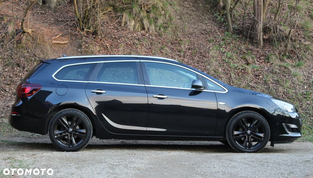 Opel Astra 1.4 Turbo Cosmo - 8